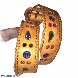 VINTAGE handcrafted leather southwestern belt 32